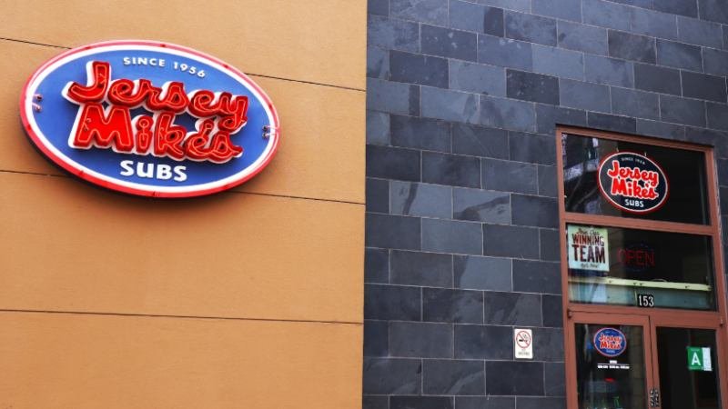 Key Things to Know Before Investing in a Jersey Mike’s Franchise 